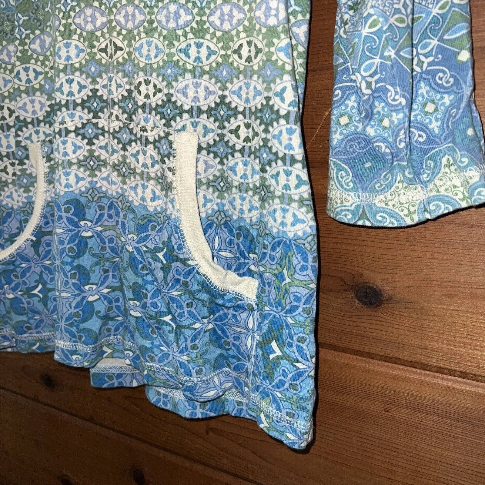 Christopher & Banks Blue Green Pullover Hoodie Small - Image 2