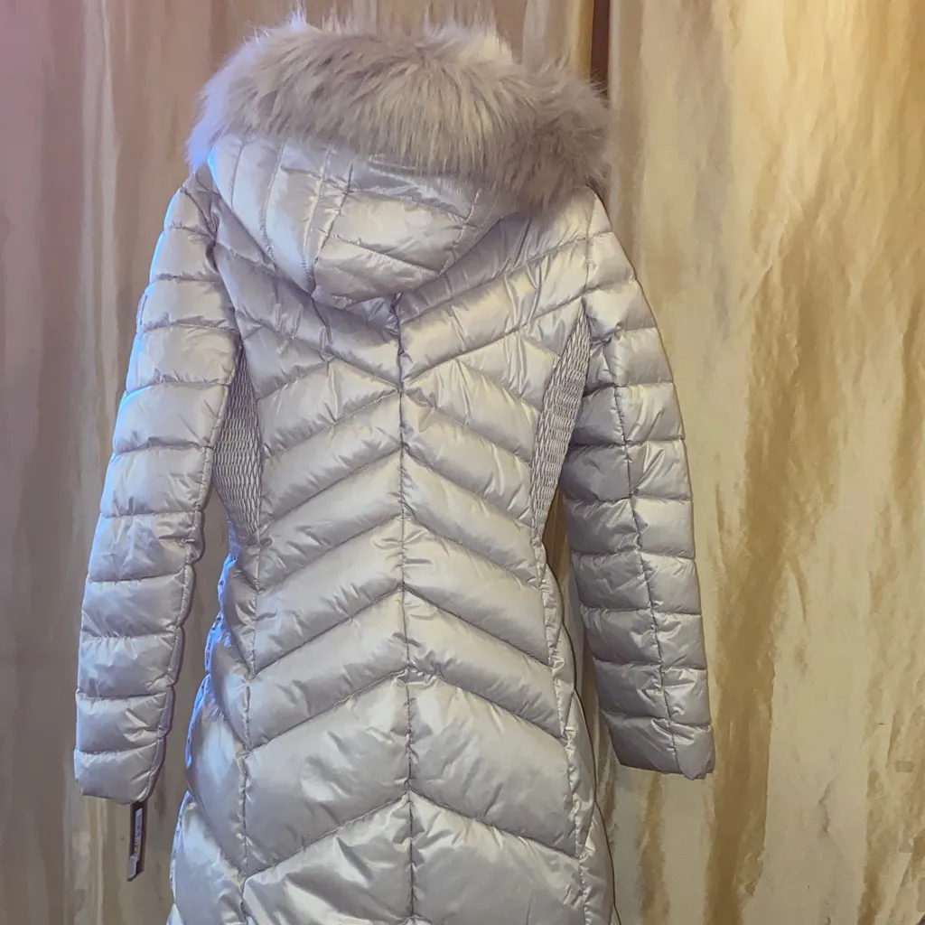 Fur Calvin Klein M Women's Gray faux fur Hooded Puffer Coat Silver Hardware - Image 6