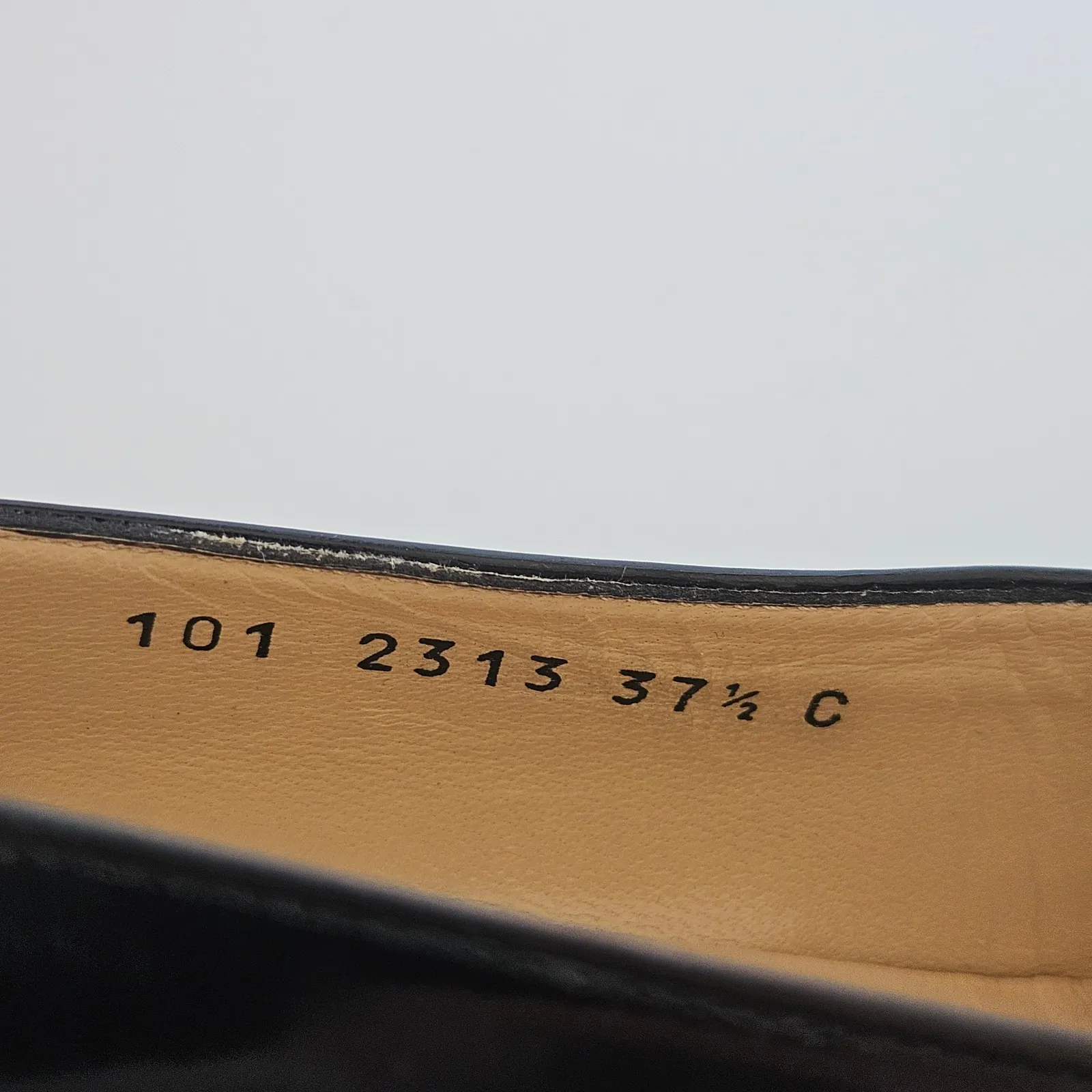 Vintage GUCCI Casia Leather Block Heel Pump - Black 37.5 C - Image 9