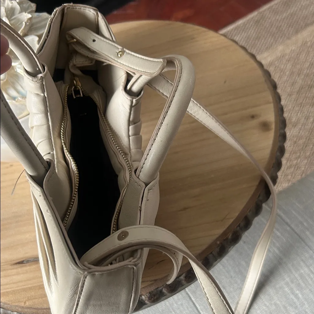 Melie Bianco Karlie Vegan Leather Semi Circle Top Handle Crossbody Bag - Image 8