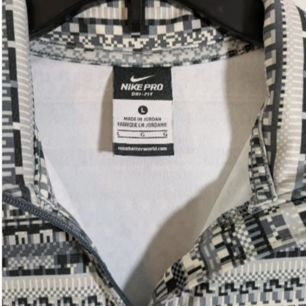 Nike Pro  8 Bit  Mock Running Pullover Dri-Fit Womens Large - Image 5