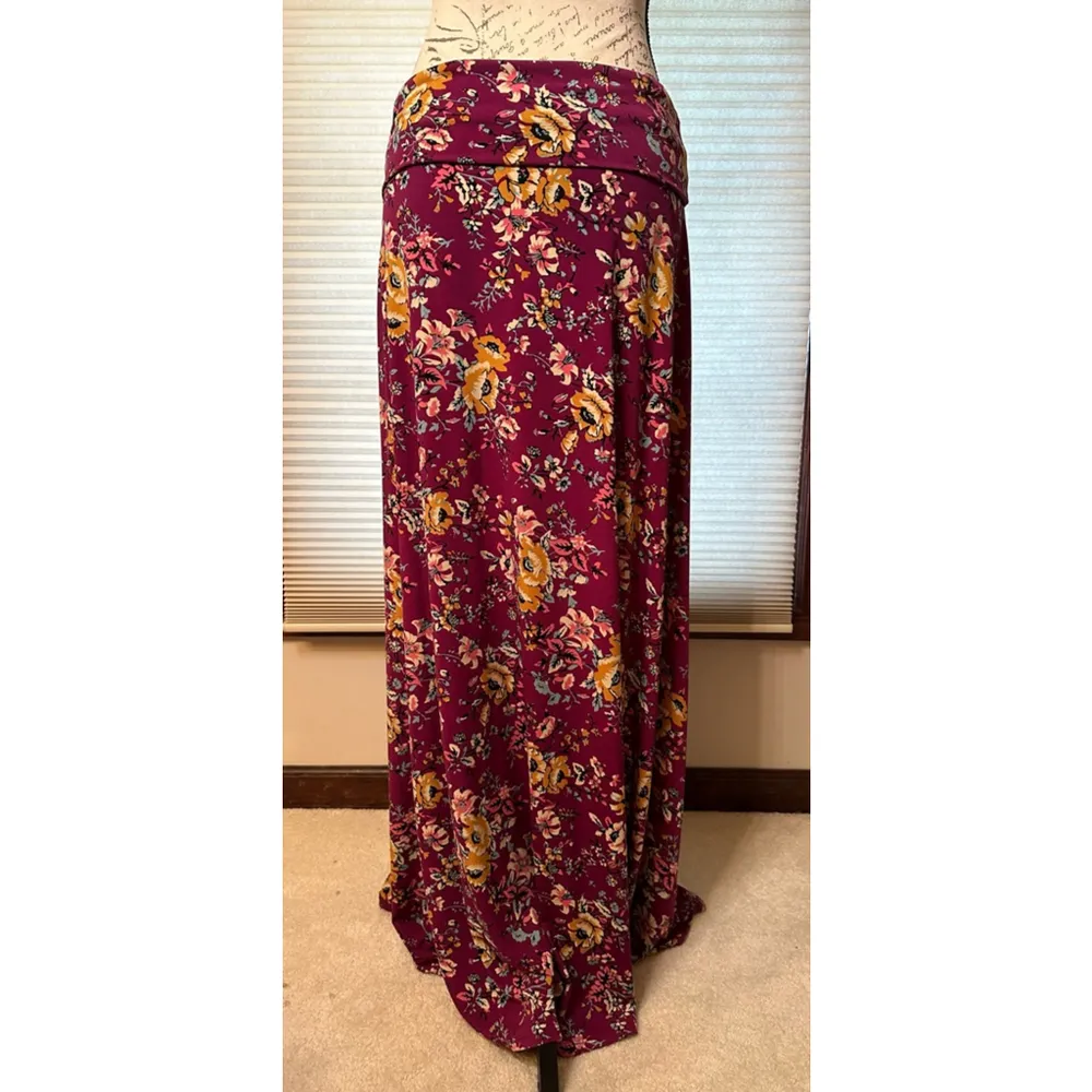 LuLaRoe Small Purple Floral Maxi Skirt - Image 7
