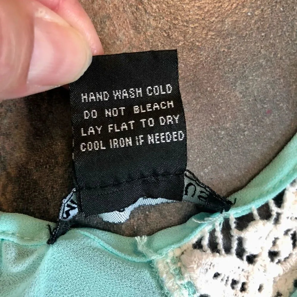 Miss Chievous Women’s Sheer Turquoise White Top Crochet Cap Sleeves Size Small - Image 8