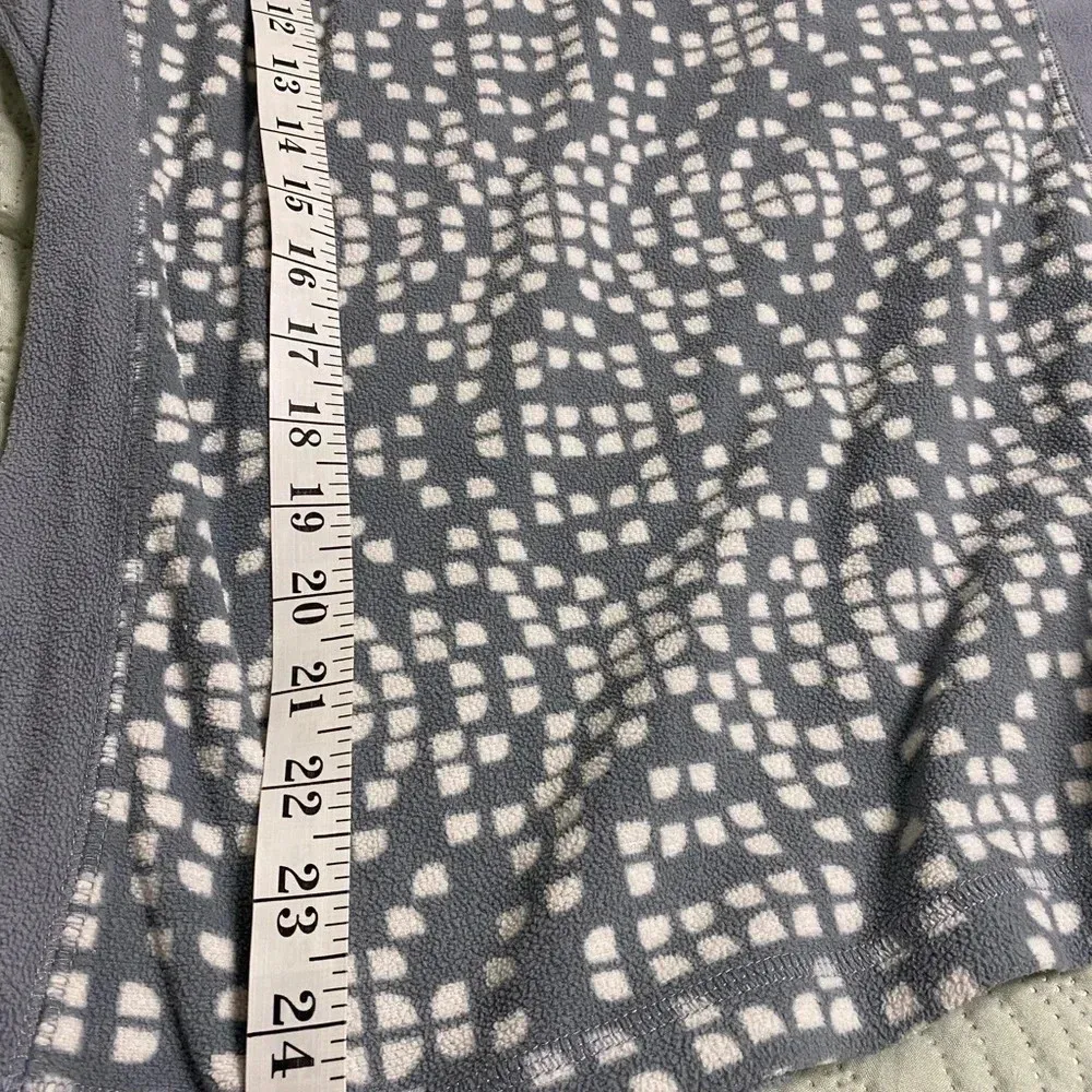 Columbia Gray & White with Pink Detail Ling Sleeve Fleece Three Quarter Zip Up - Image 4