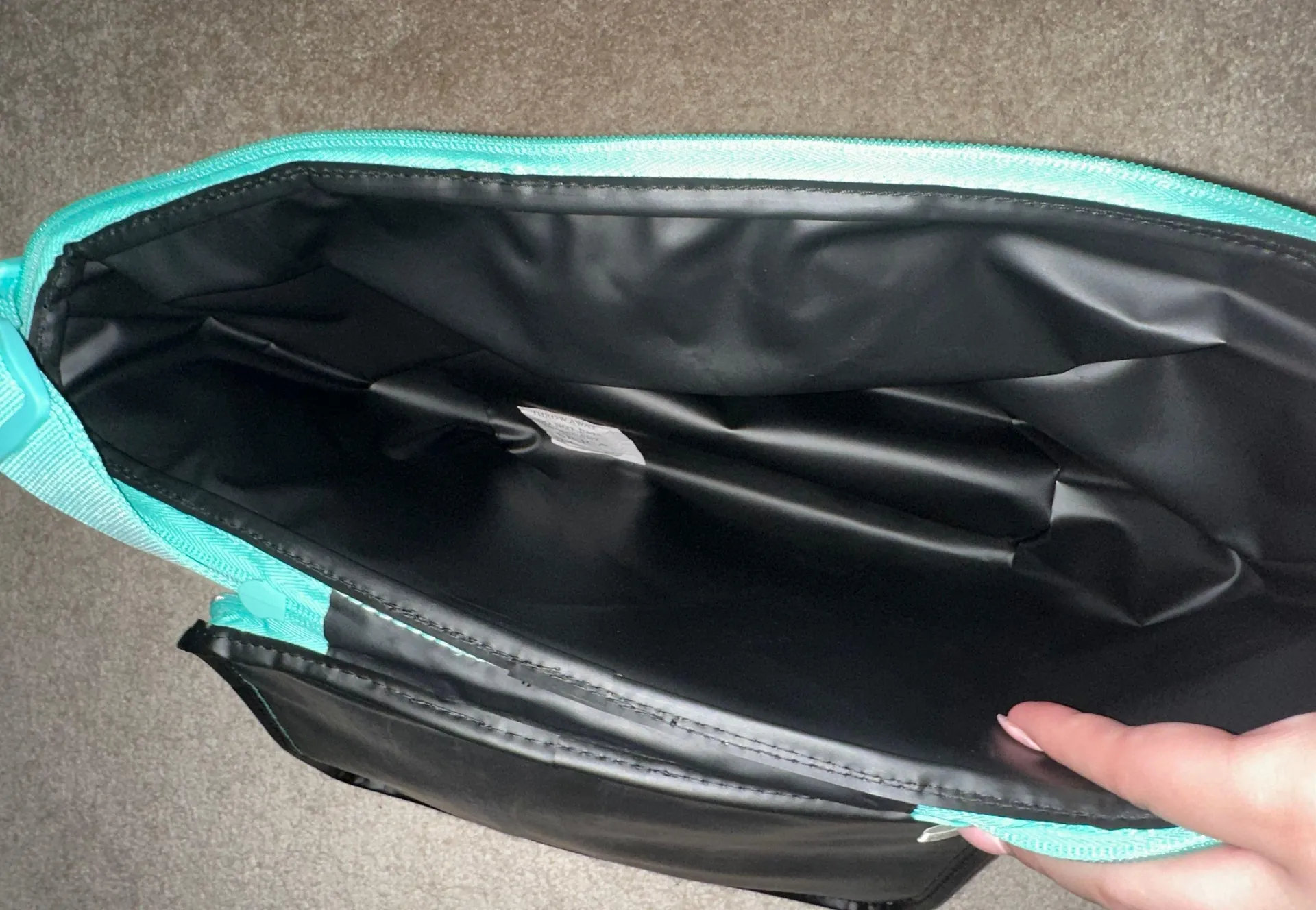 PINK Pineapple Cooler - Image 2