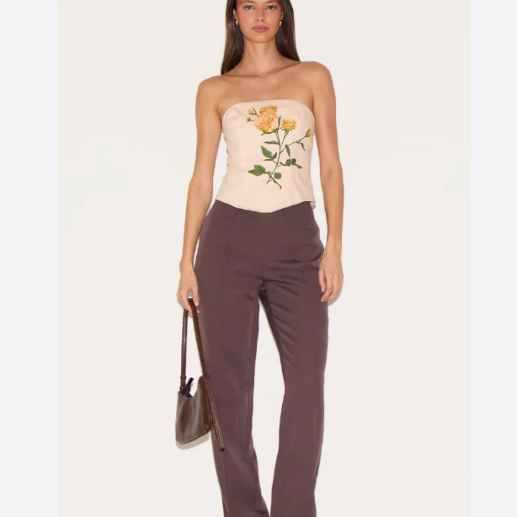 NWT BEIGE WOVEN EMBROIDERED FLORAL CORSET - Image 2