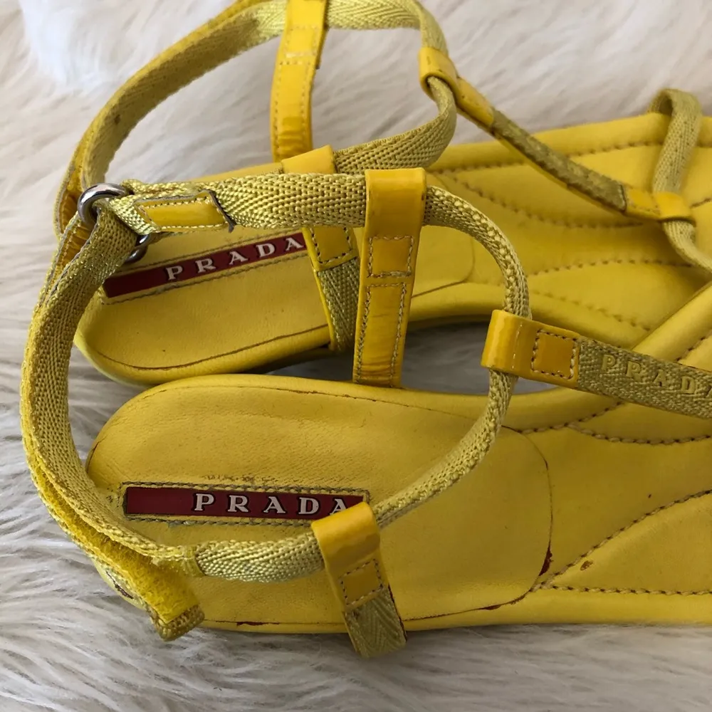 VTG Y2K PRADA Size 36 Yellow T-Strap Ankle Strap Kitten Heel Sandals - Image 9