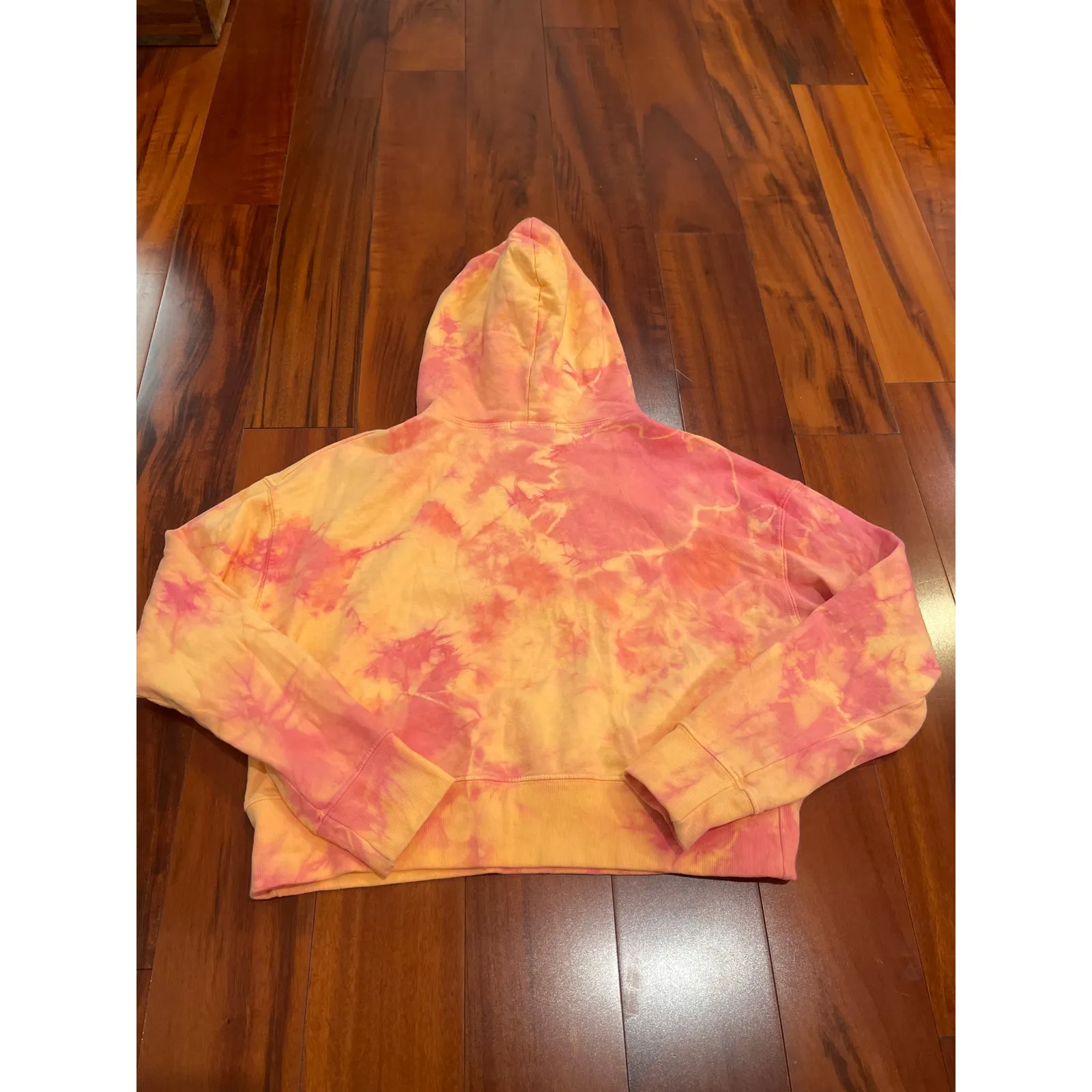 Frankie’s Bikinis Cropped Hooded tie dye sweatshirt in sherbert M Pink Size M - Image 6