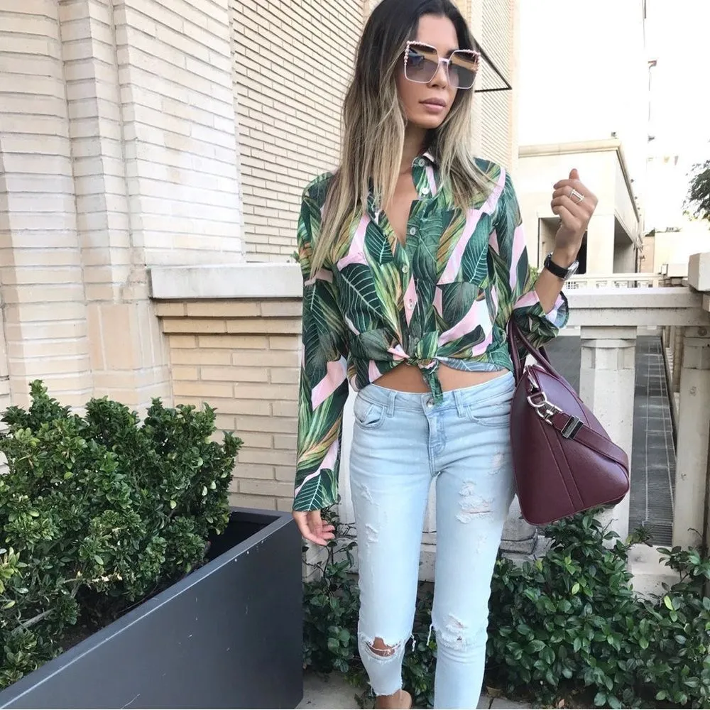 Show Me Your MuMu peach green tropical leaf button down Murphy top, size M - Image 7