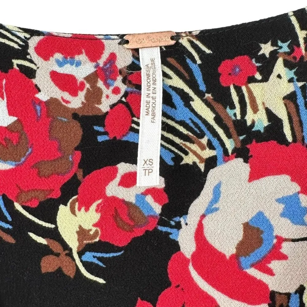 Free People BACK TO BASICS Black Floral & Stars Wrap Tunic Top Size XS Blouse - Image 4