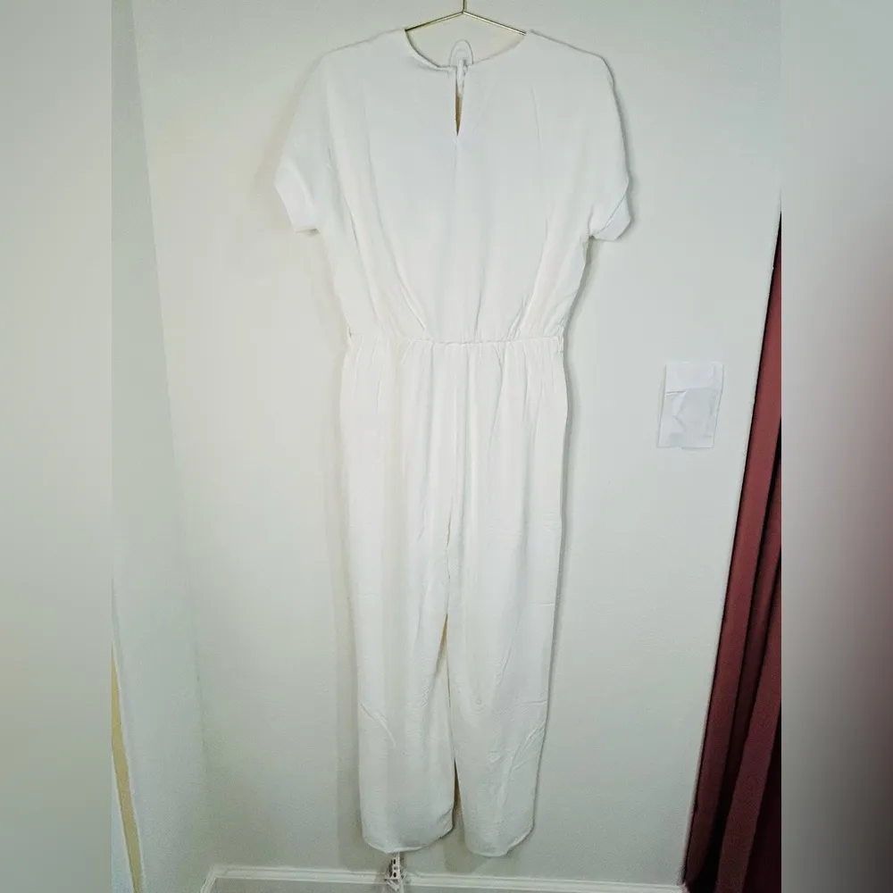 Pretty Garden White Jumpsuit Medium Wrap V - Image 8