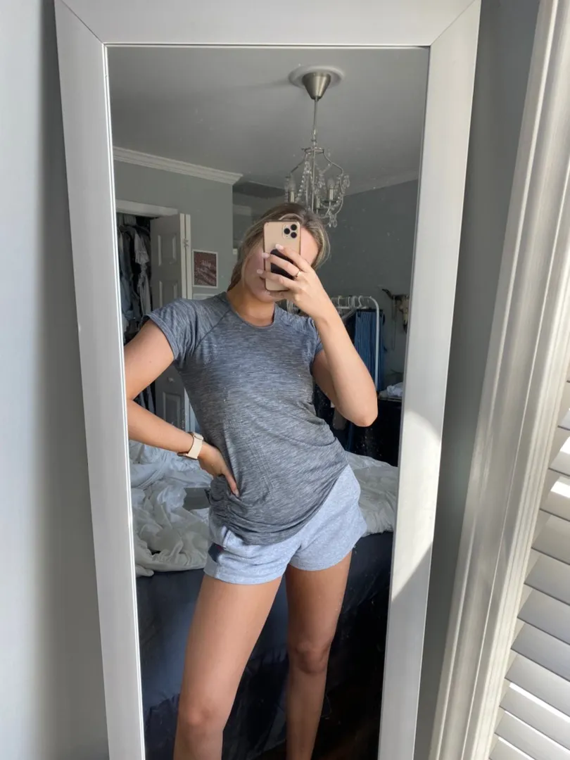 Athleta Workout Top - Image 4