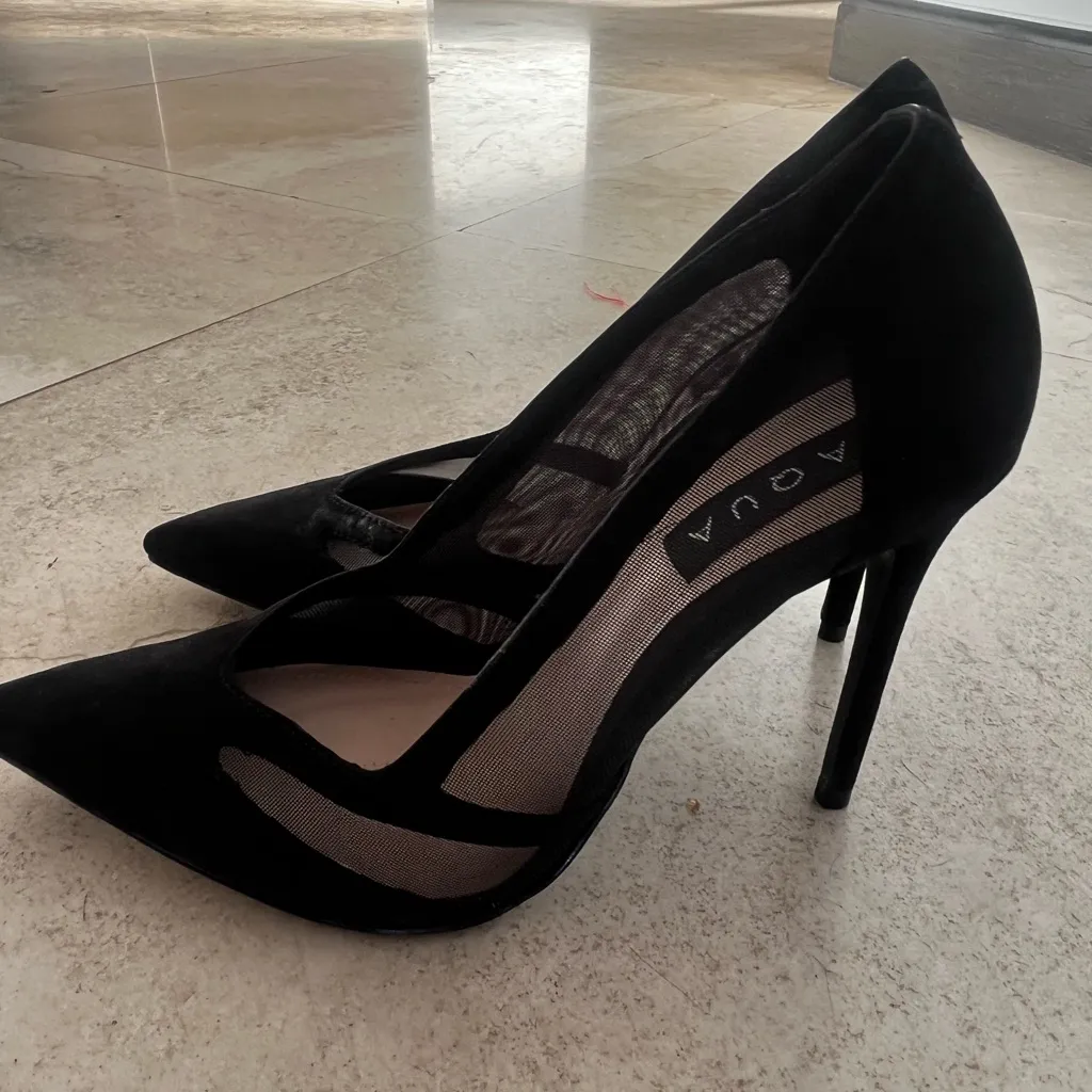 Black Stiletto Heels Size 7 - Image 3