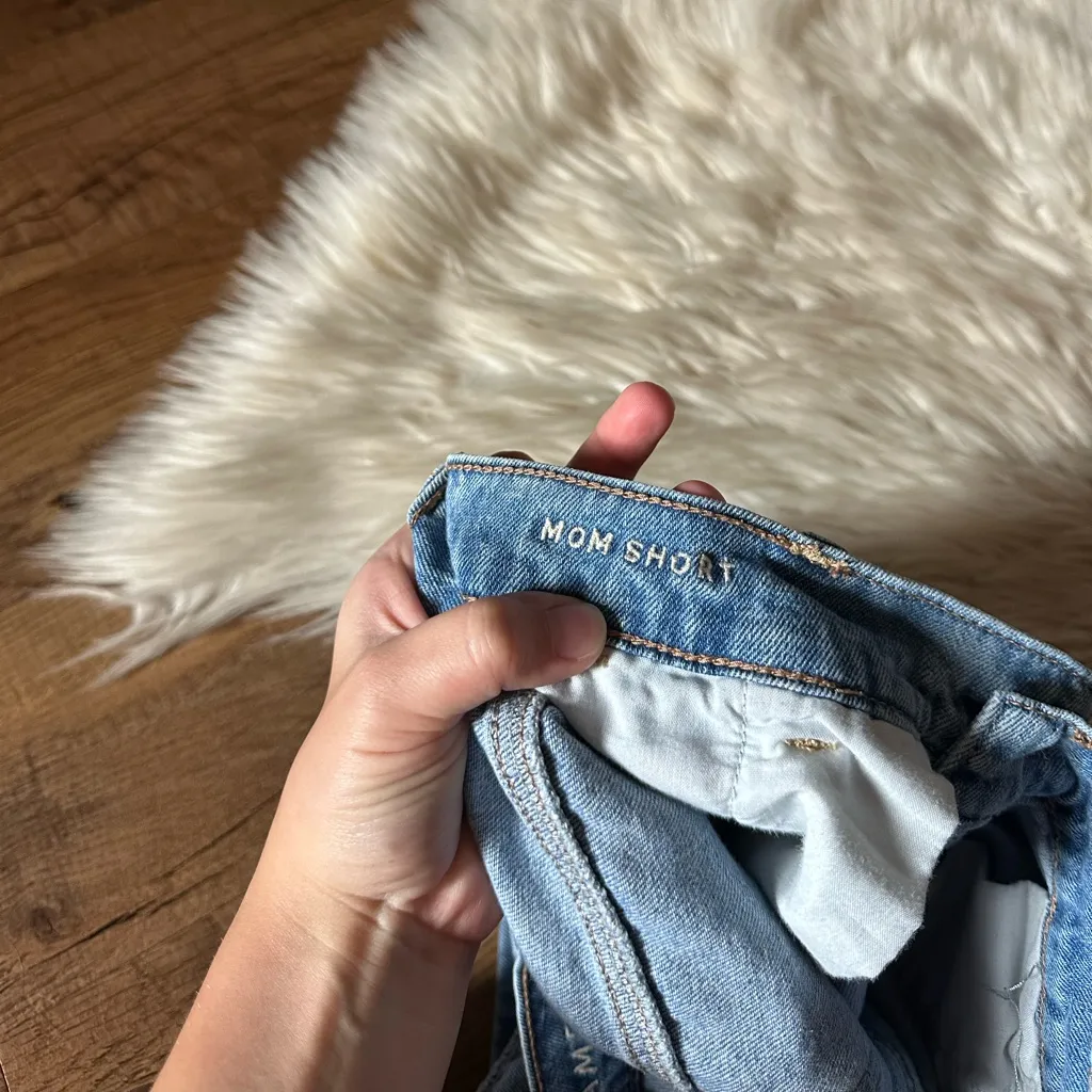 AMERICAN EAGLE Mom Shorts - Image 6