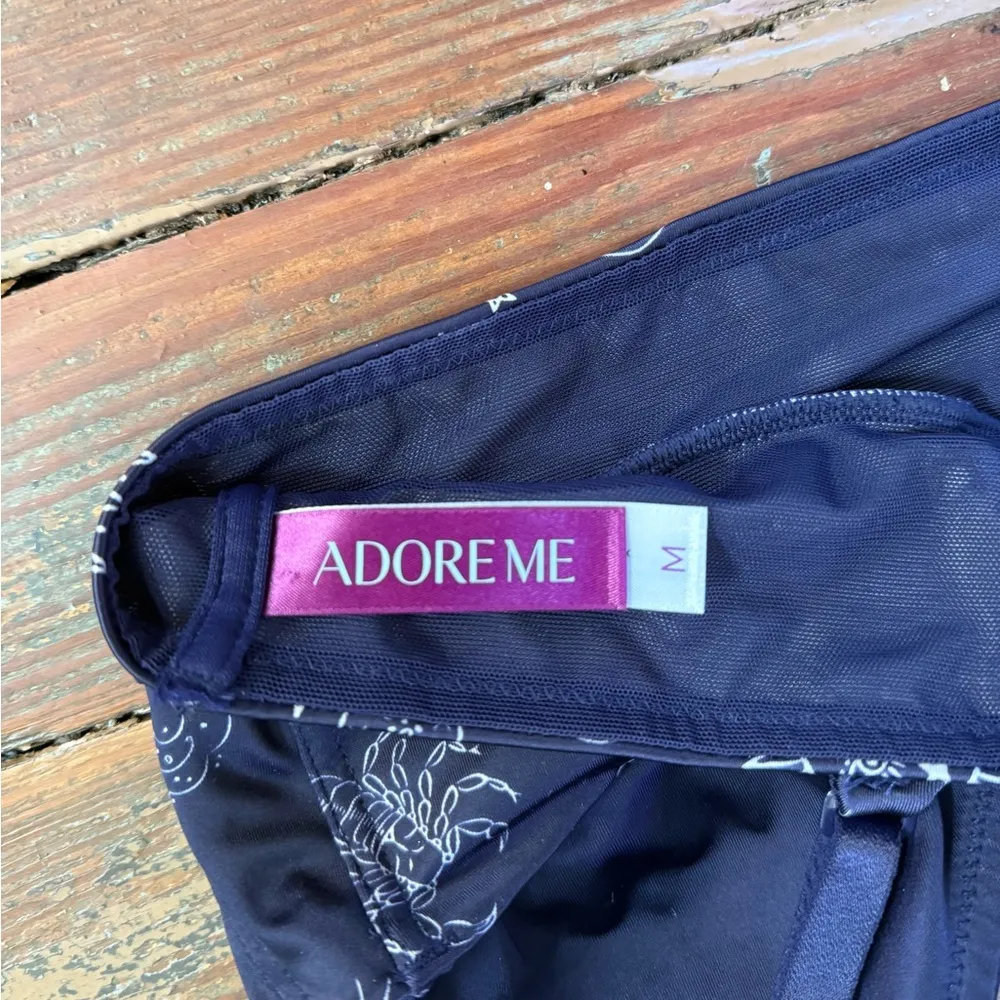 Adore Me Kali Celesital Moon & Stars Low Impact Sports Bra ~ Size Medium 💚🍄 - Image 5