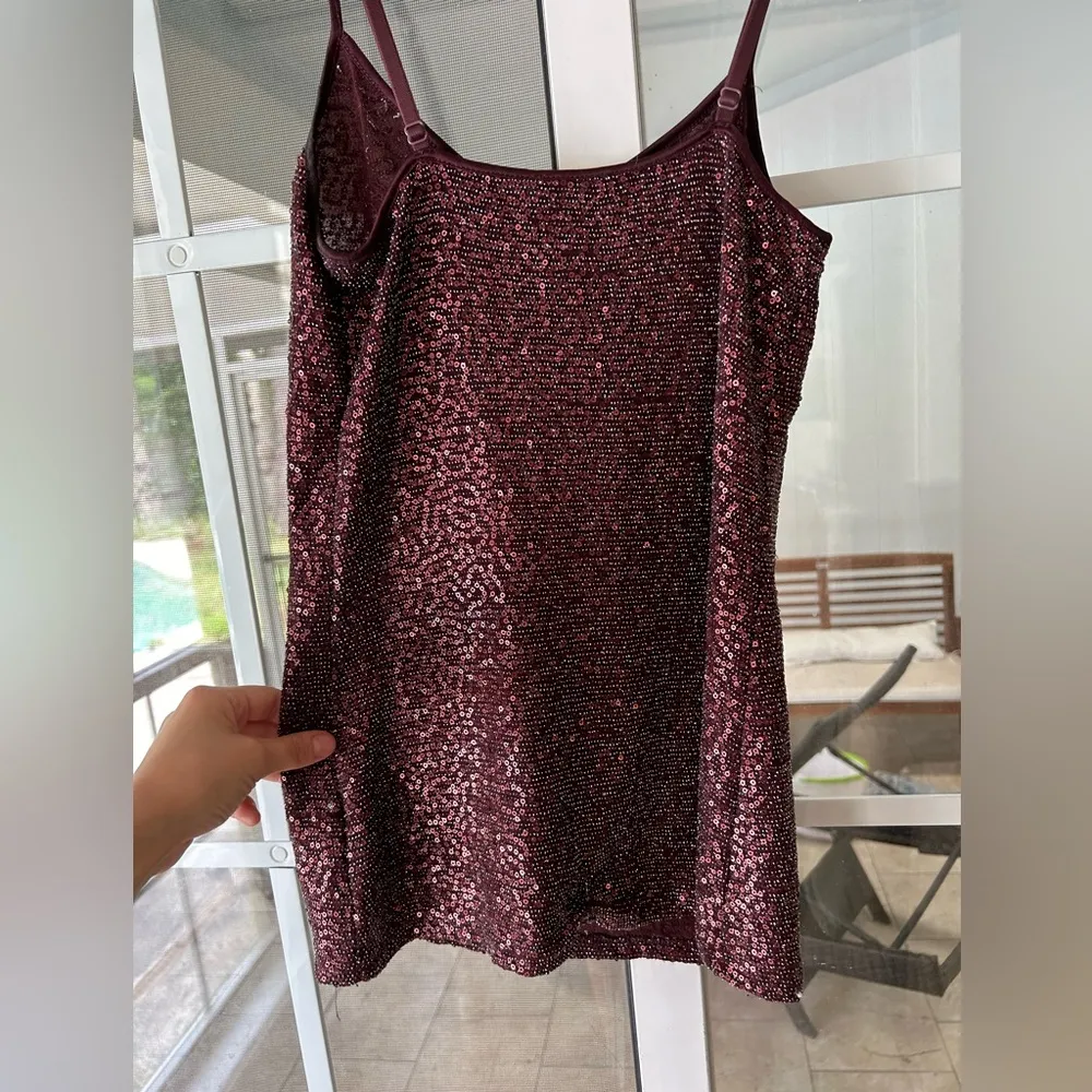 Express maroon burgundy sparkle sequin tank top - Image 3
