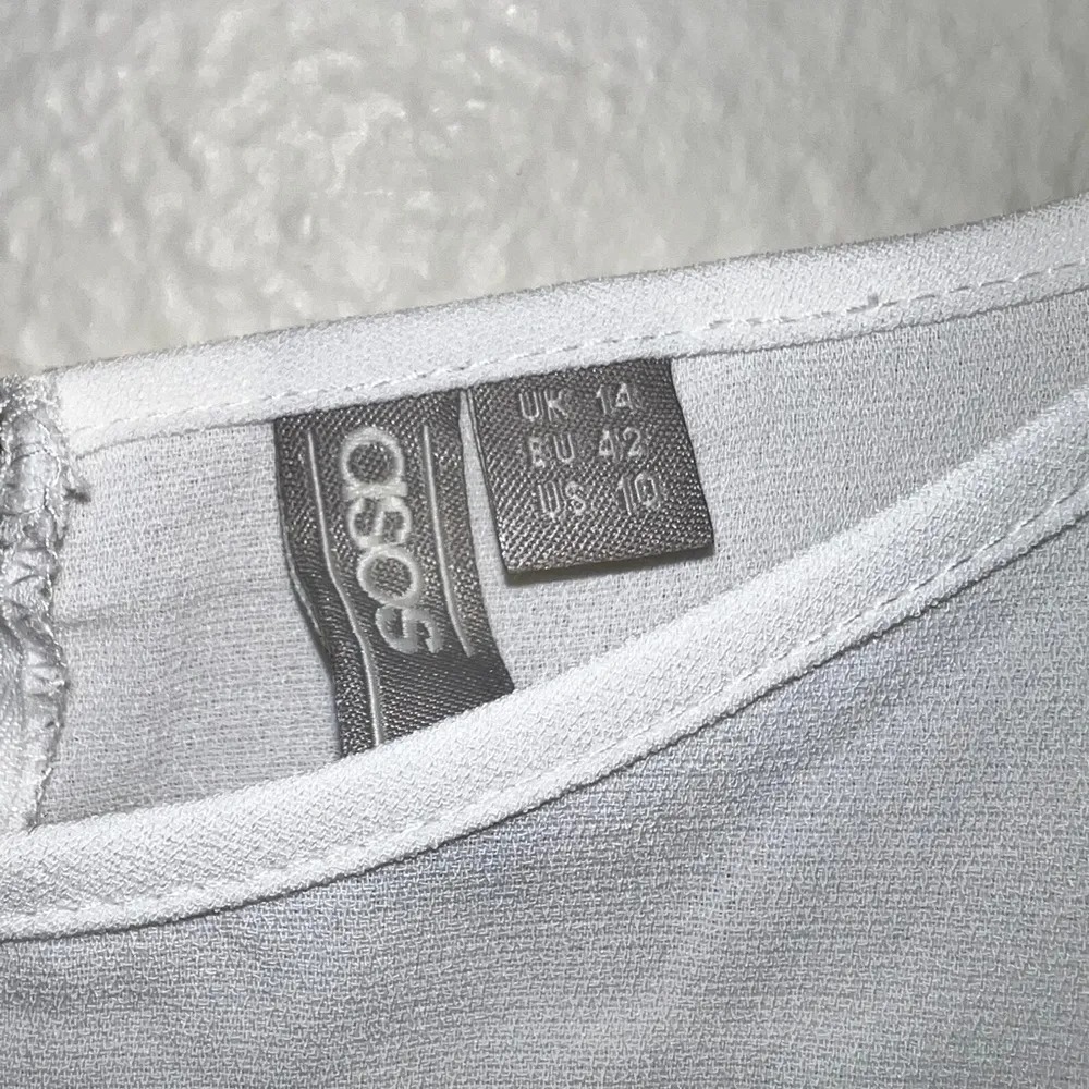 ASOS White Dolman Sleeve Romper women's size 10 - Image 5