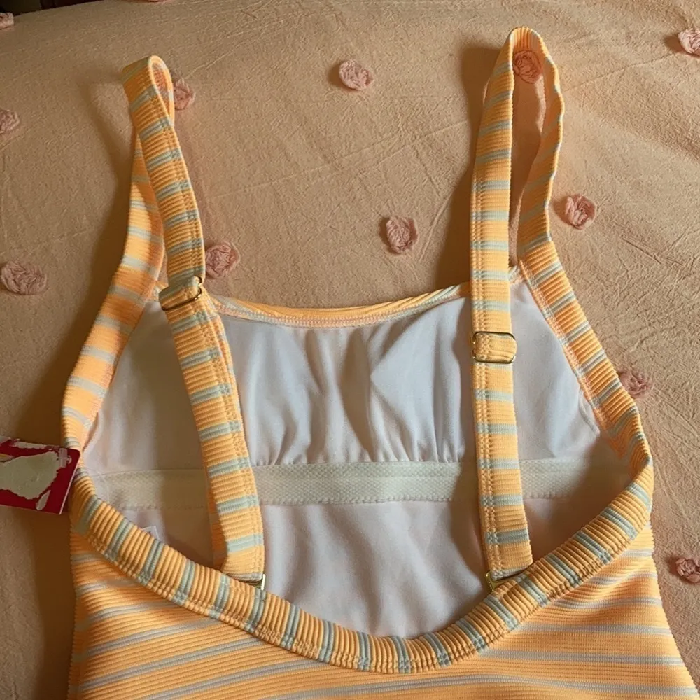 Ribbed Orange and white striped square neck suit Size XS - Image 3