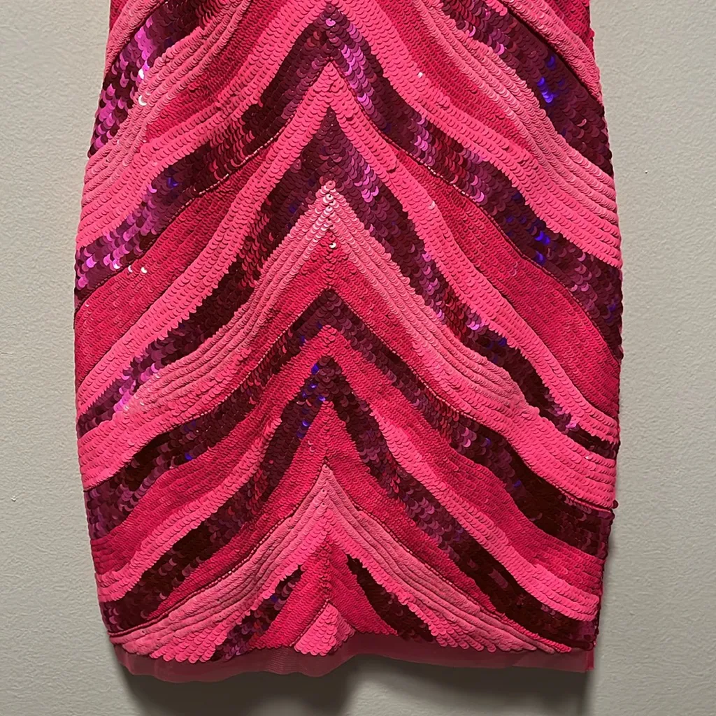 LIV FOSTER V - Image 6