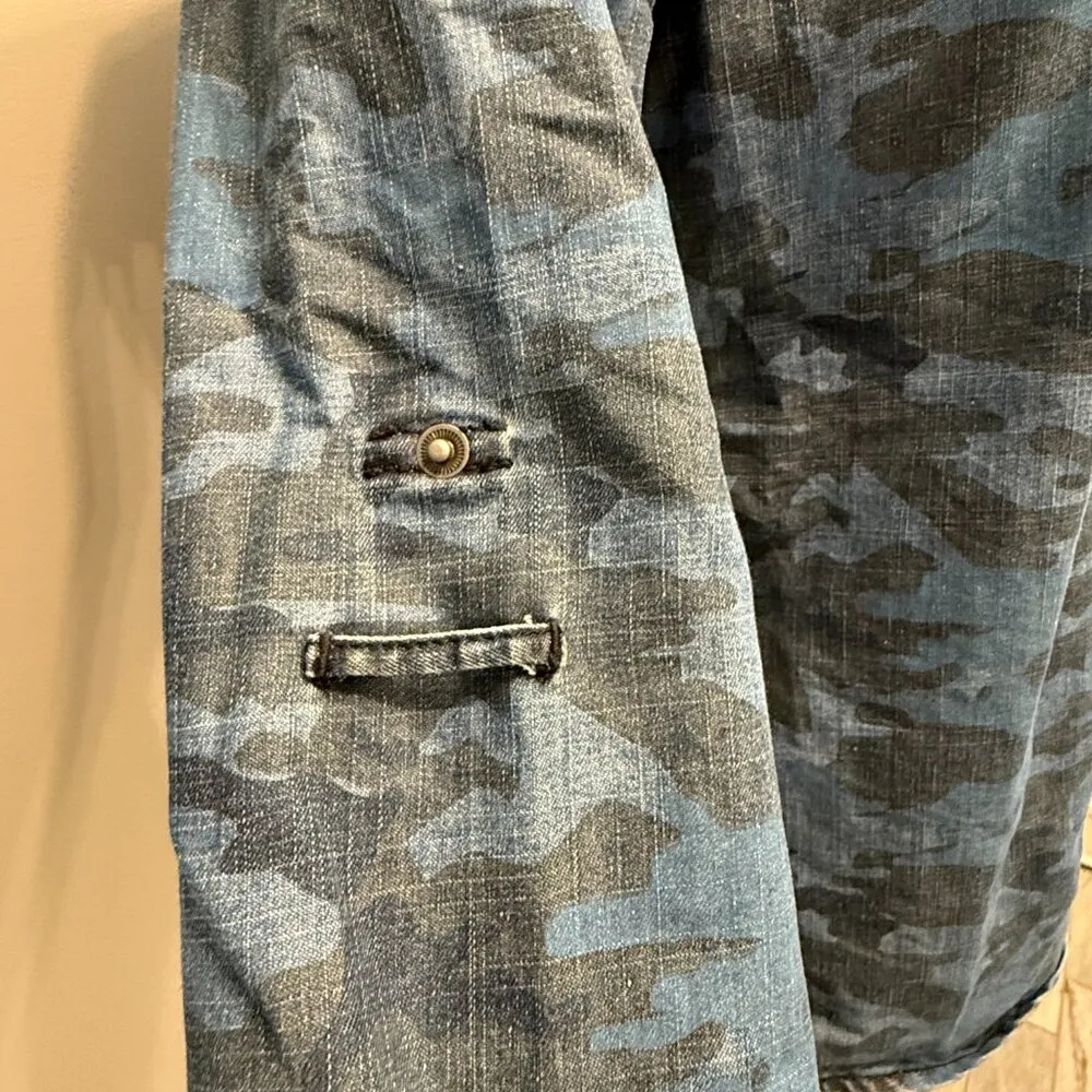 Blank NYC women's small blue denim camo snap button long sleeve shirt - Image 7