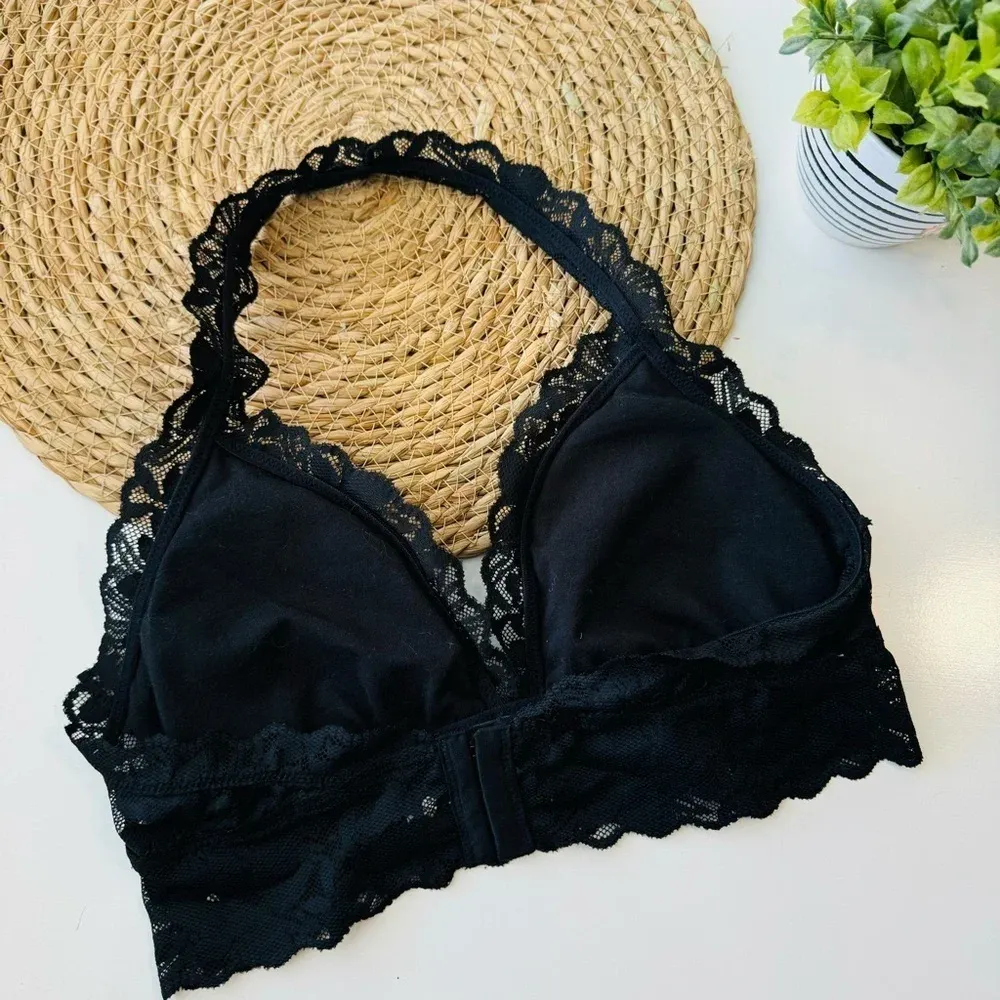 AERIE Black Halterneck Lace Bralette Size‎ Medium - Image 4