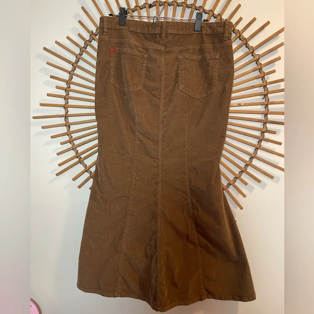 Urban Outfitters BDG Womens Kendall Fluted Corduroy Maxi Skirt Brown Sz L 90’s - Image 14