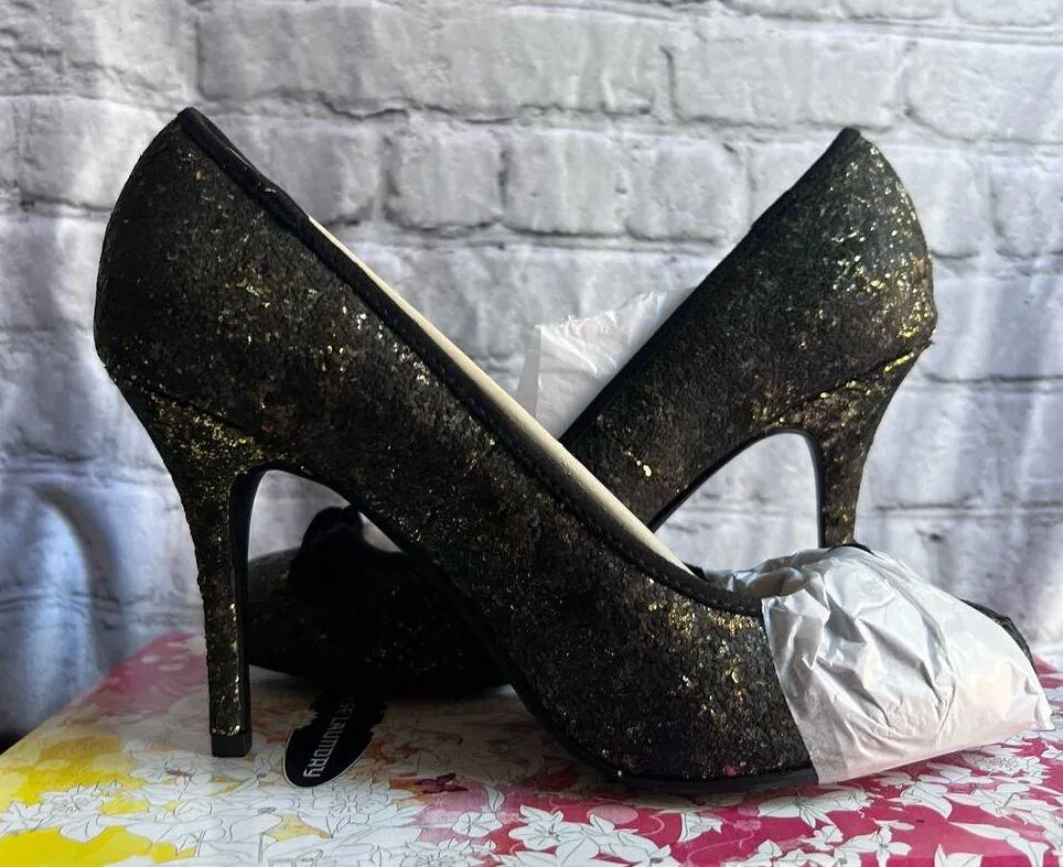 Chinese Laundry Fall for Glitter Women’s Heels Gold Size 8 M New in Box - Image 4