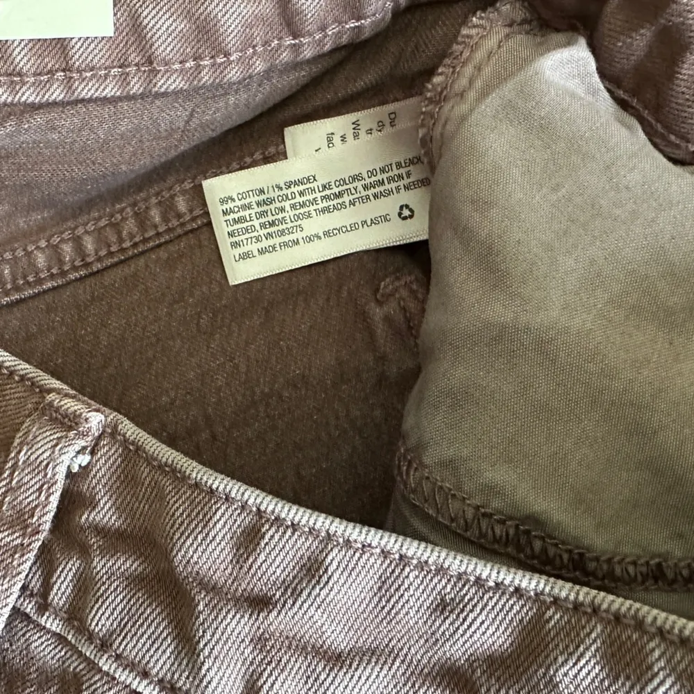 Universal Thread Women’s High-Rise Vintage Stretch Midi Shorts Size 8 NWT - Image 5