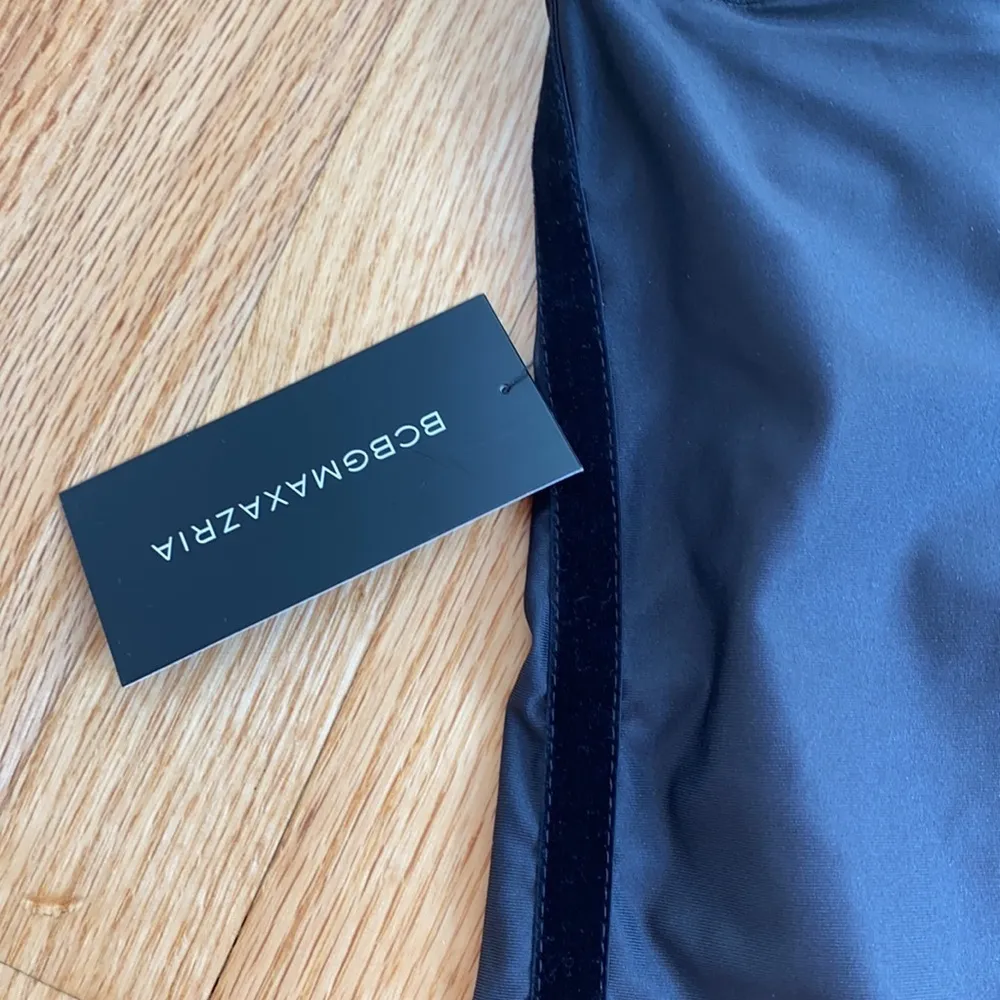 BCBGMaxAzria Iris Velvet Stripe Ombré Leggings M Legging Comfort Athleisure‎ - Image 6