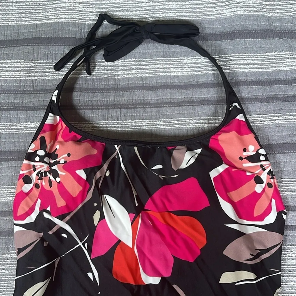 Women's Hapari Black Floral Flowers Tankini Halter Swimsuit Size Small EUC #1626 - Image 3