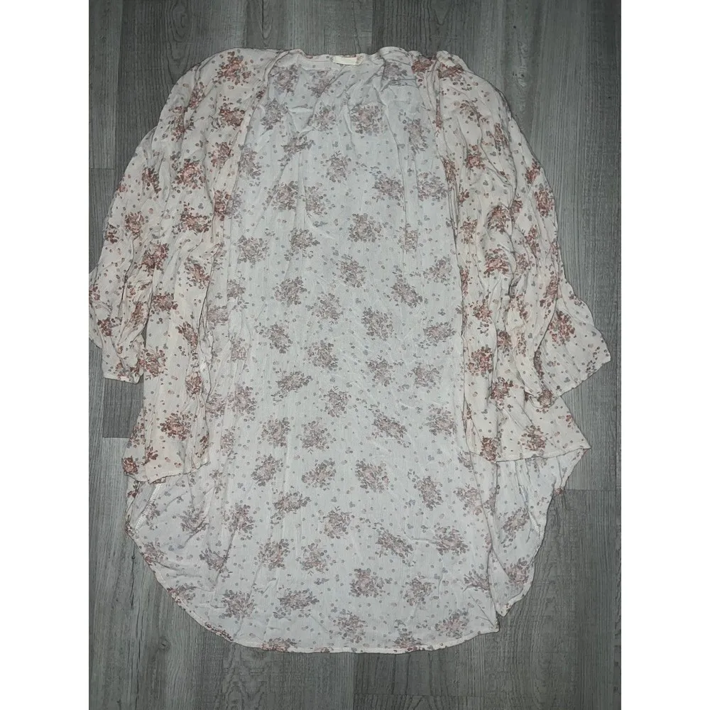 Altar’d State Pink and Beige Print Kimono Cardigan - Image 2