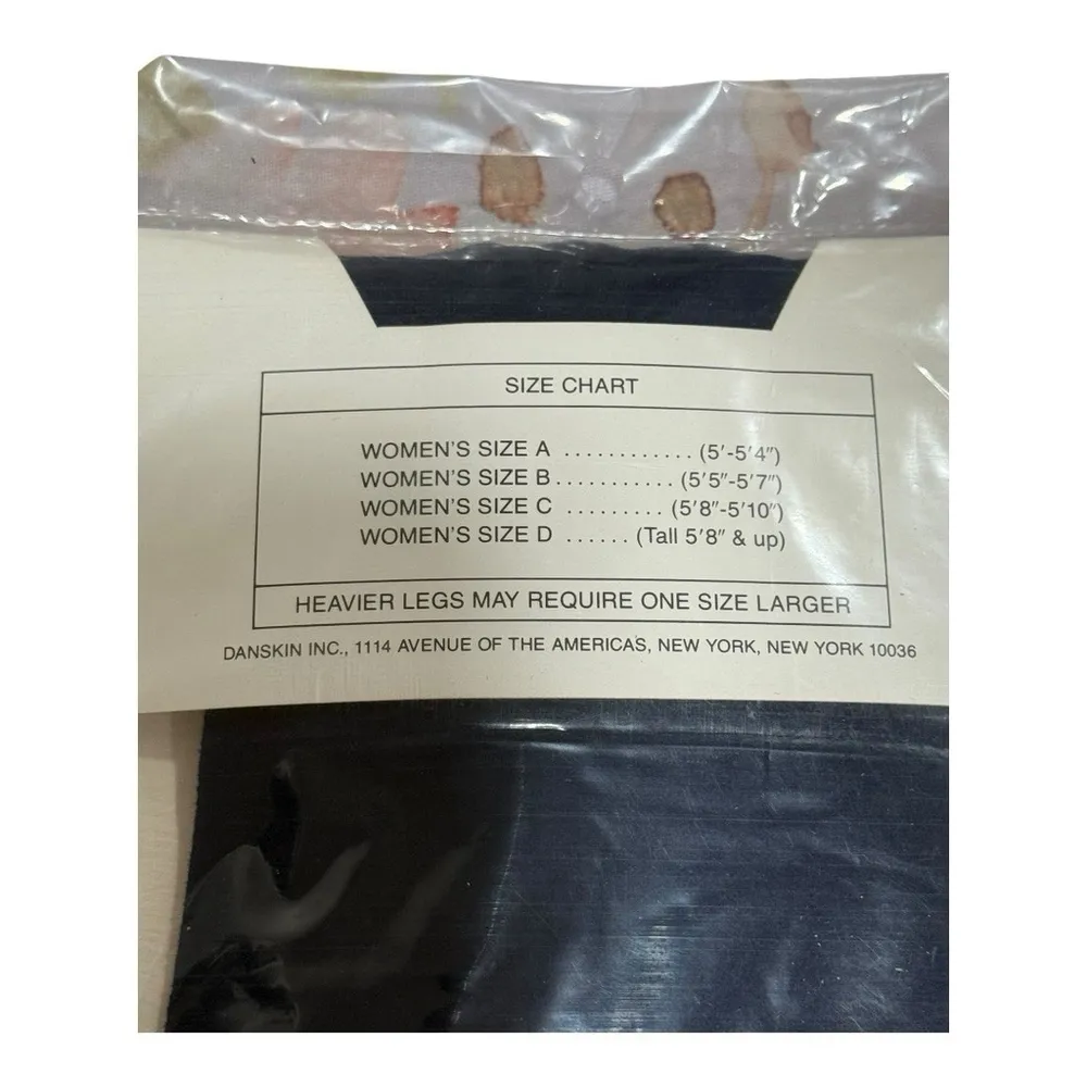 Vintage Danskin Seamless Run-Resist Tights 80s Style 69 Size B Navy Blue NEW - Image 5