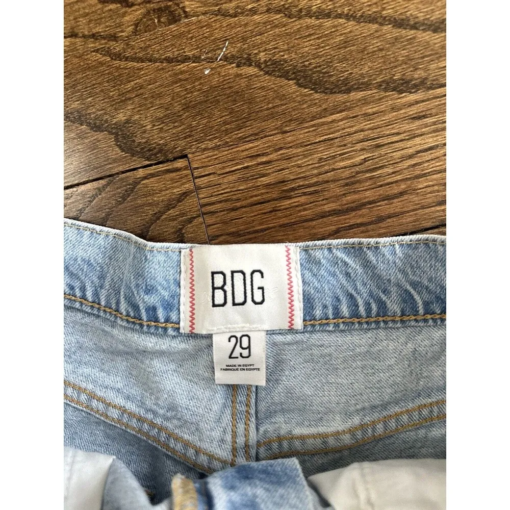 BDG Denim Shorts Women Size 29 Blue Light Wash High Rise Cheeky Cut Off D0614 - Image 7