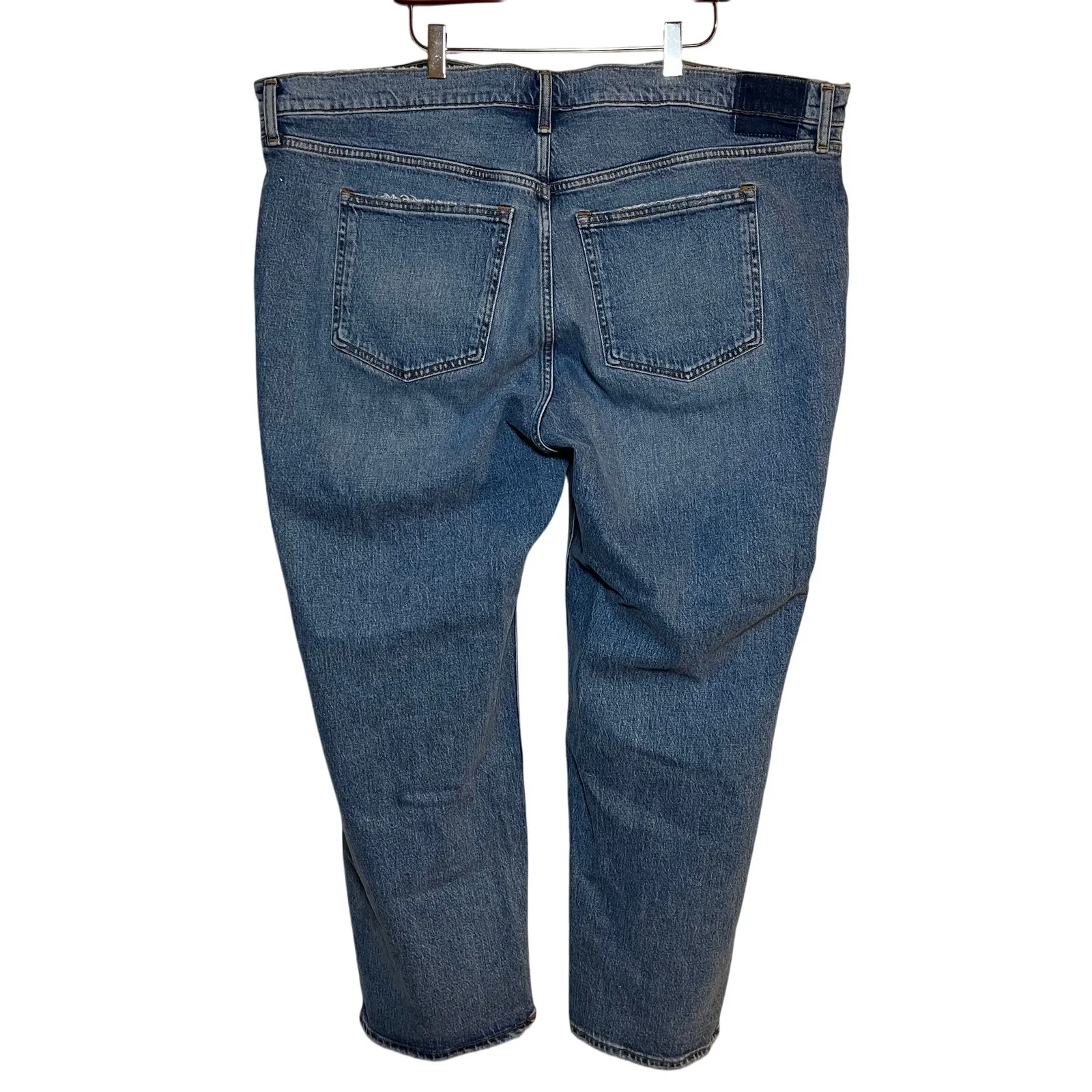 NWT Abercrombie High Rise 90S Relaxed Jean Medium Wash Plus Size 36 Short Petite - Image 3