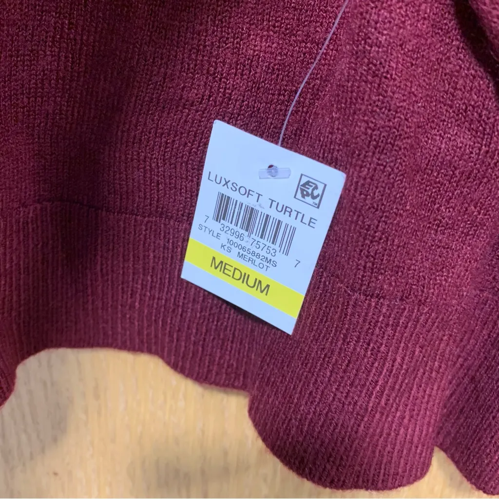 Karen Scott Burgundy Turtleneck Sweater - Size Medium - Image 3