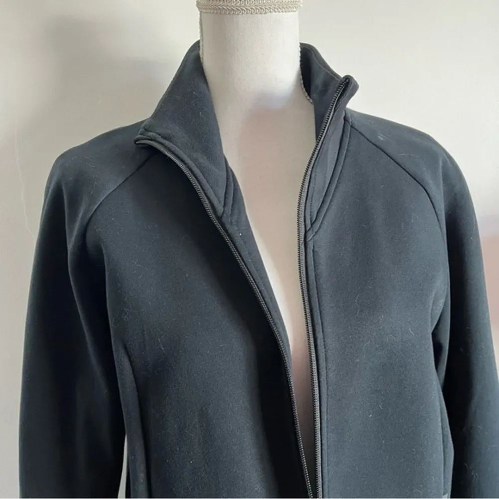 Nike • Sportwear Black Longer Length Water Repellant Tech Fleece Jacket - Image 2