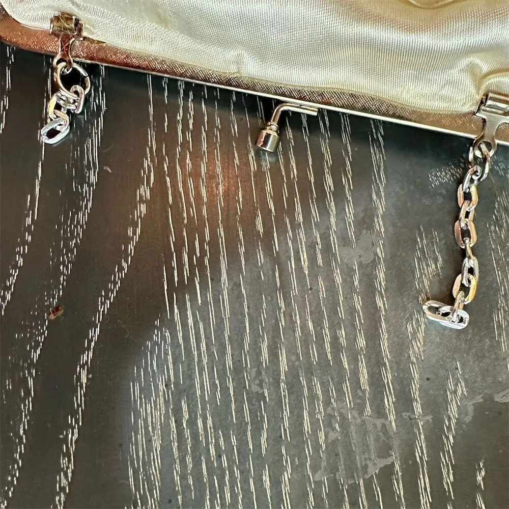 Vintage Fine Arts Beaded Clutch Cream Gold Clasp Chain Evening Bag - Image 11
