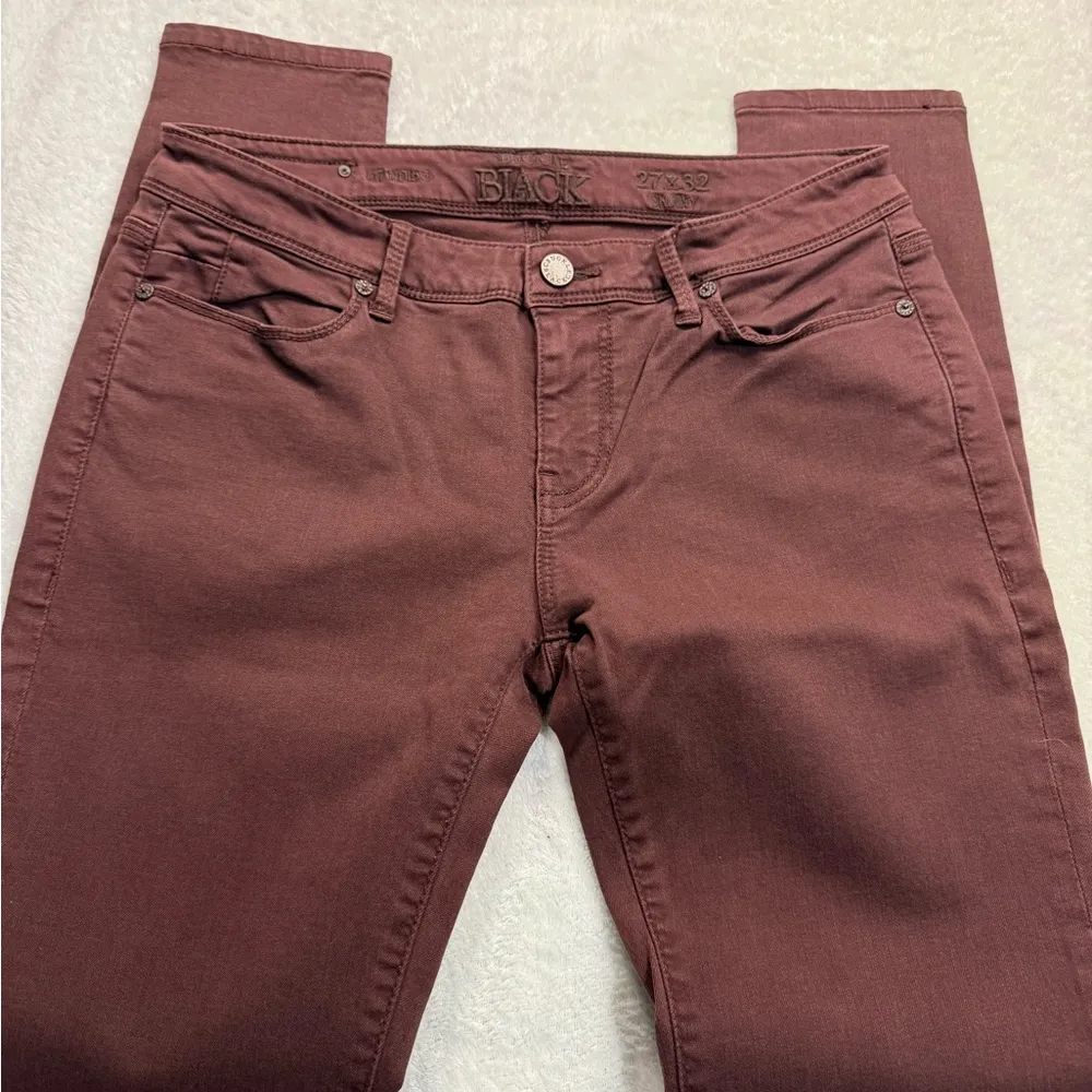 Buckle Brown Skinny Jeans with Tapered Fit - Image 5