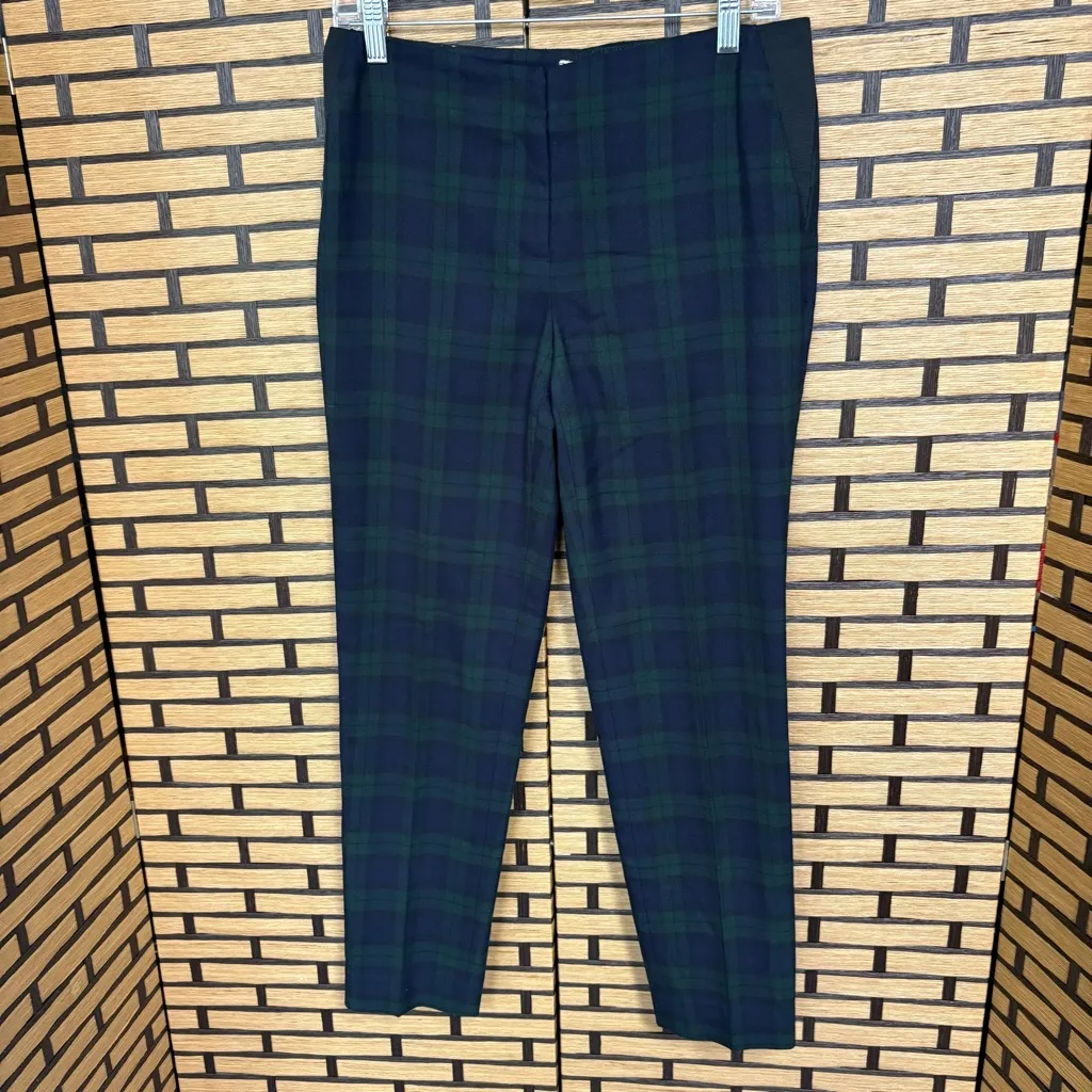 Ann Klein Green Plain Dress Pants Size 6‎ - Image 2