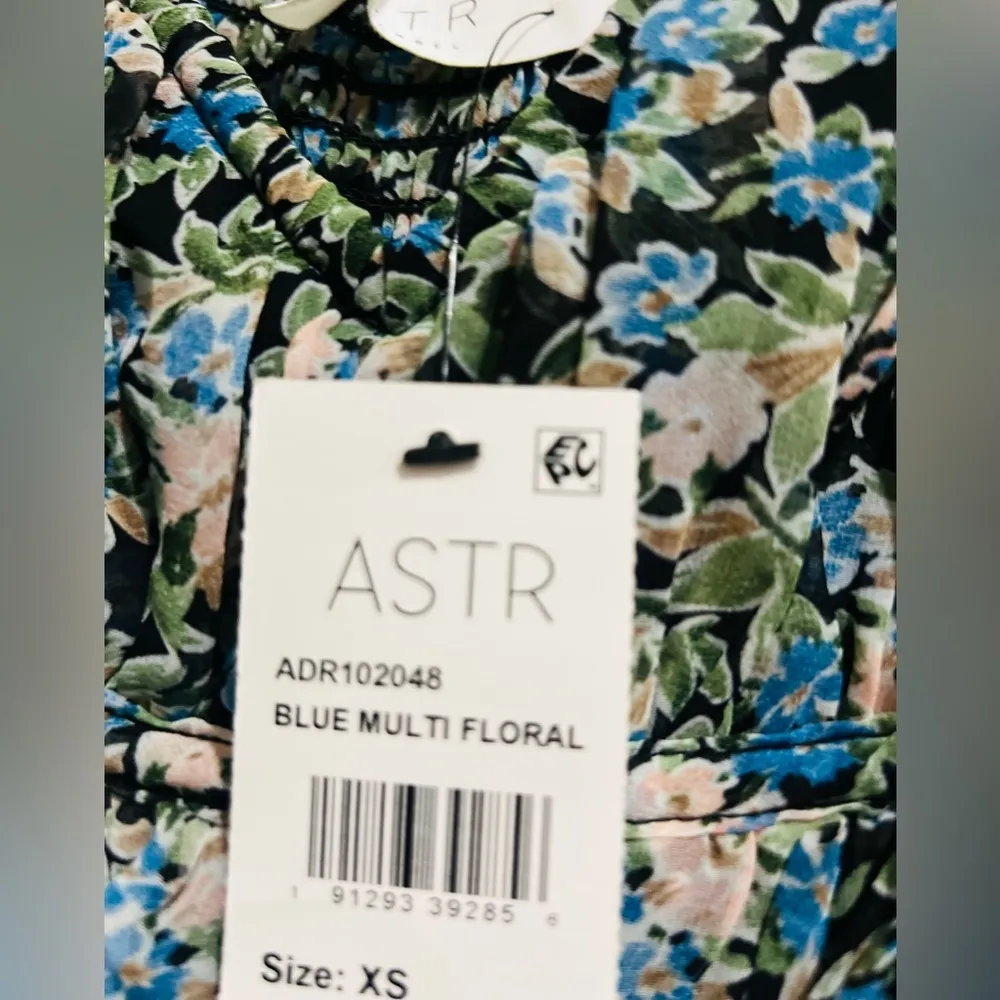 ASTR The Label FLORAL DRESS BY ASTR the label size XS NWT - Image 11