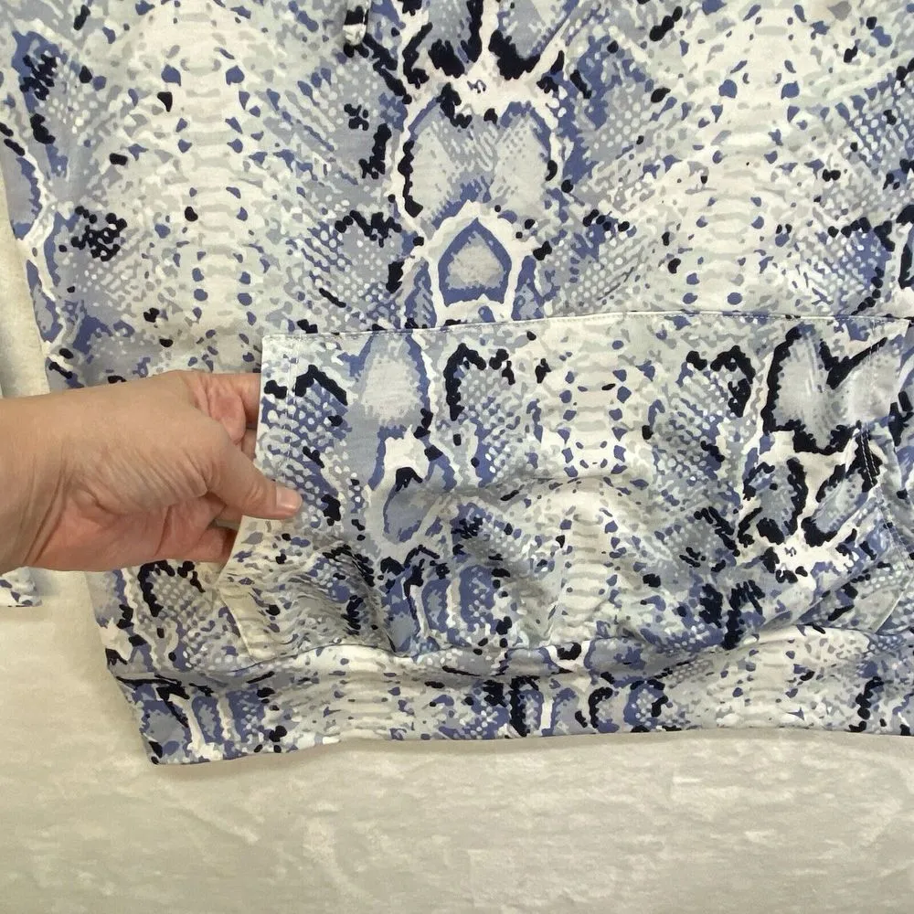 Unbranded Hoodie Womens Medium Snake print Long Sleeve V Neck Pullover - Image 4