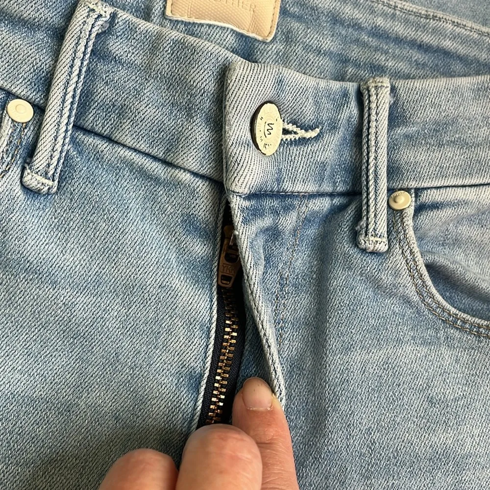 MOTHER High Waisted The Looker crop Swimming Pool Sunday Size 24 blue jeans - Image 16