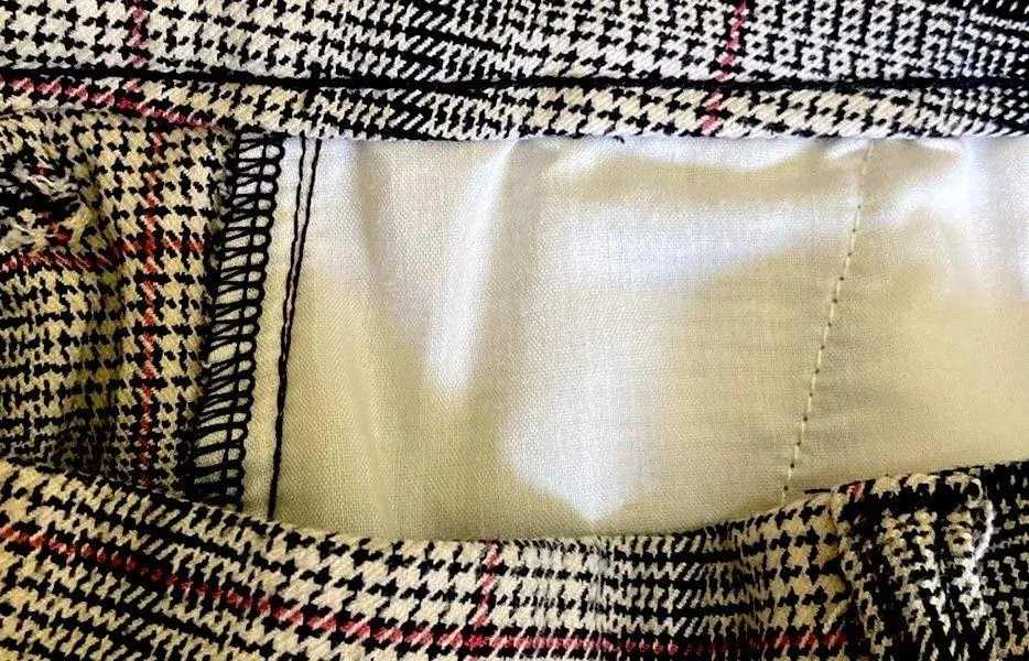 American Eagle Trousers - Image 3