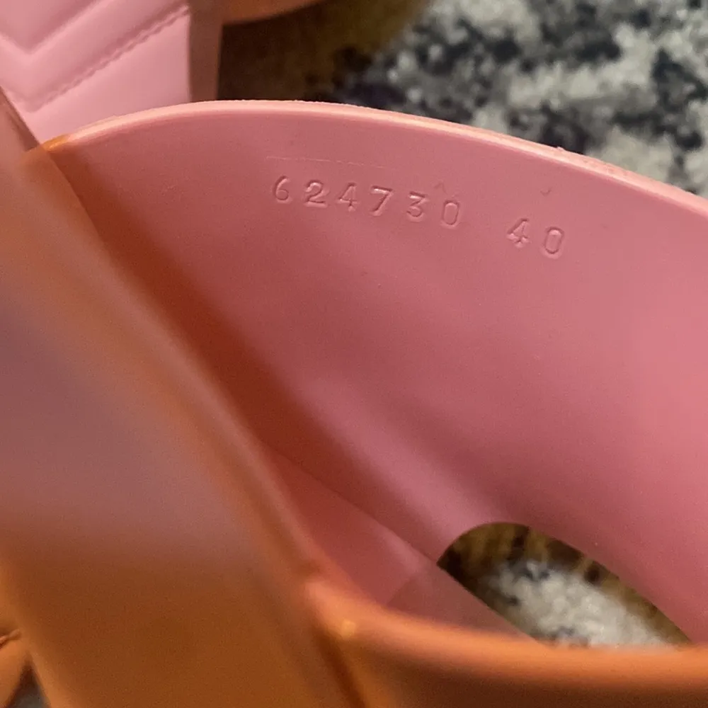 Rubber Logo Sandal Slipper size 40 - Image 7