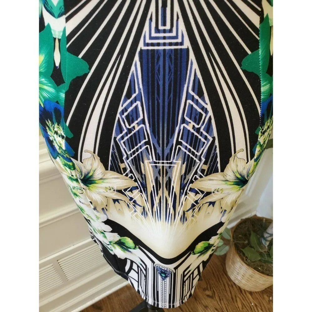 SEQUIN HEARTS Dress Geometric Size 5 - Image 3