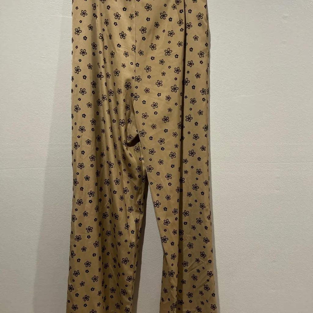 Floral Print Tan Pants - Image 8