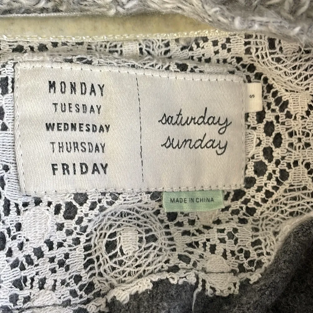 Anthropologie Saturday Sunday Casado
Gray Contrast Draped Cardigan - Image 6