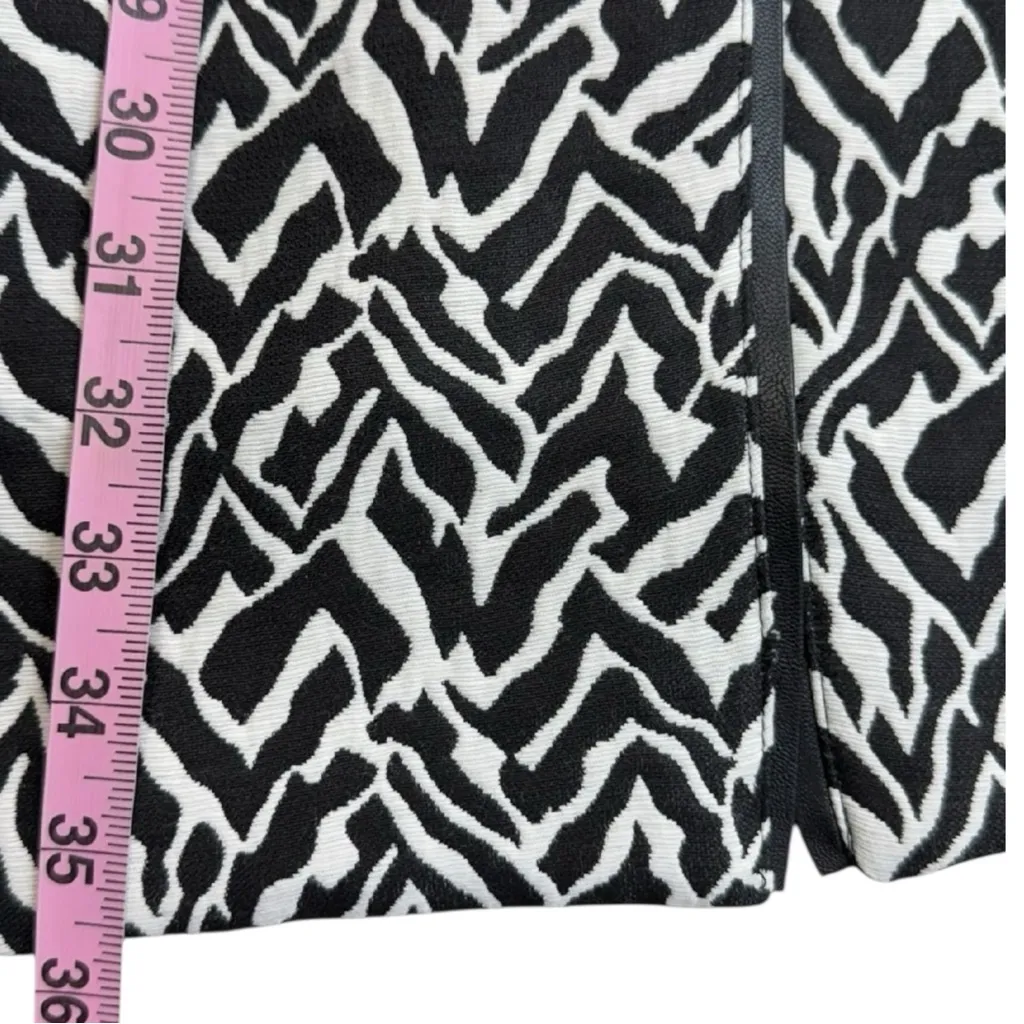 Chico's NWT Zebra Jacquard Topper Coat Size M - Image 8