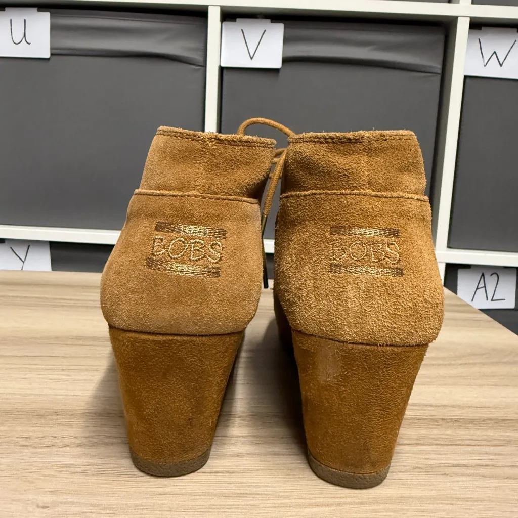 Bobs Tan Suede Wedge Lace Up Ankle Boots Brown Size 9 - Image 4