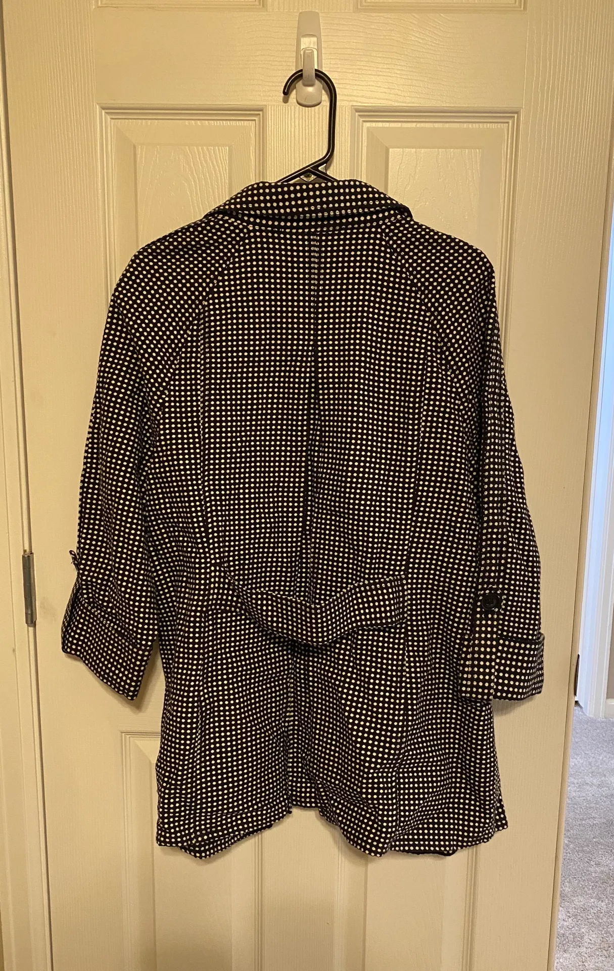 Black & White Jacket - Image 2